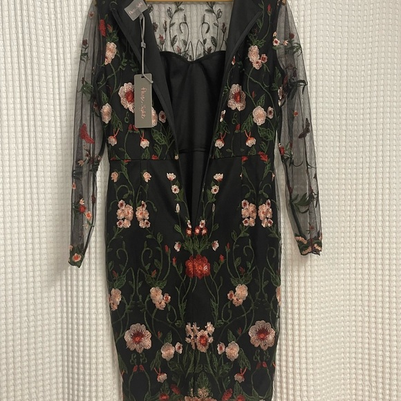 Flower Lace Dress | Size 10 - Picture 3 of 7